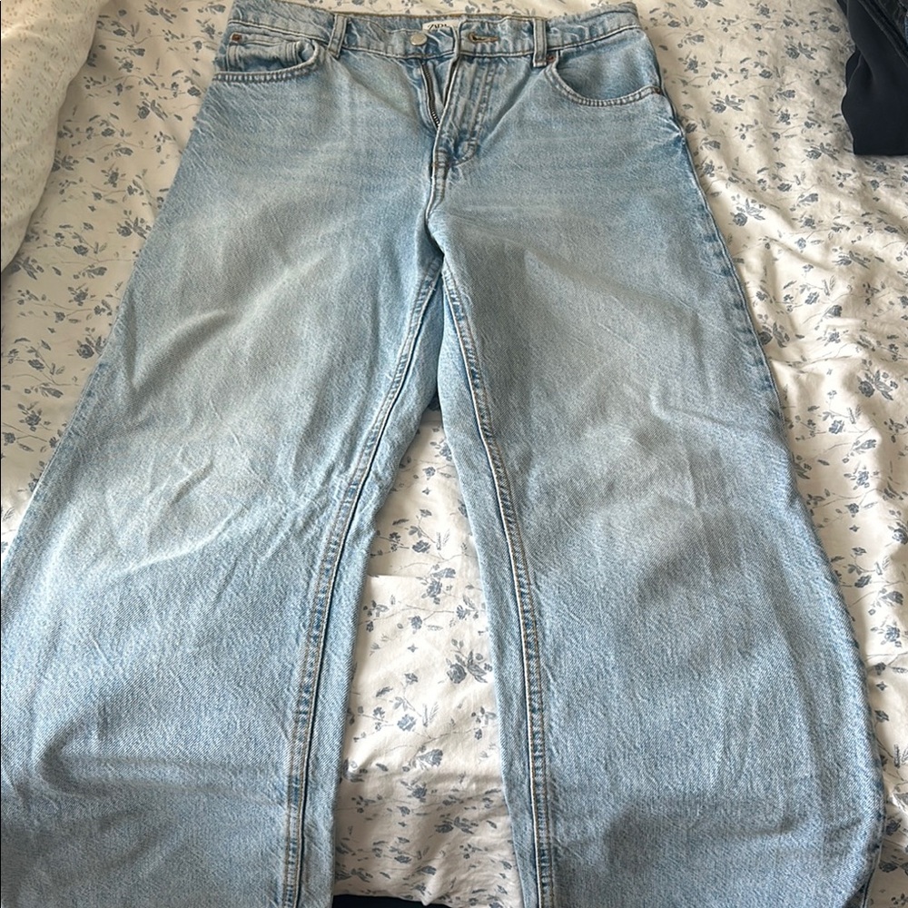 Light Wash Denim Jeans